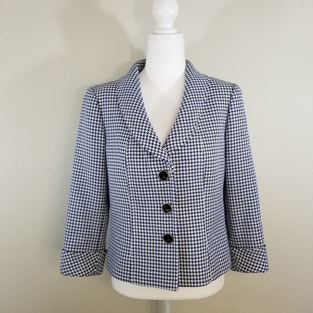 Tahari Houndstooth blazer size 6